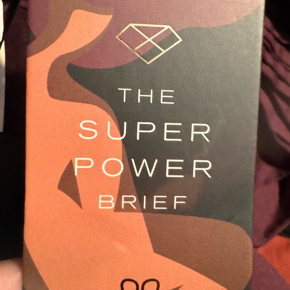 COPY -nude Shapewear Bodysuit with Sheer Panels and Structured Cups - Picture 13 of 16